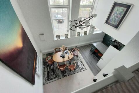 Apartment 12 Downview.jpg