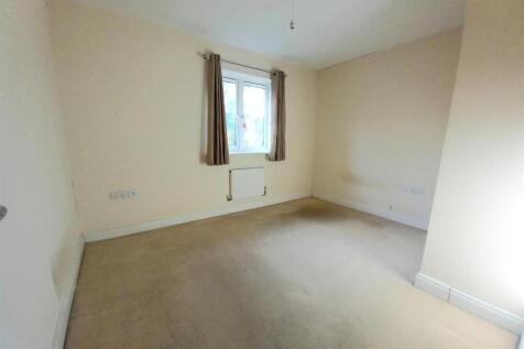 5 Pollards Bed 2.jpg