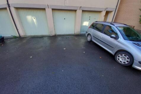 5 pollards Gge PKG.jpg