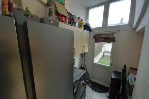 21 Geneva Utility.jpg