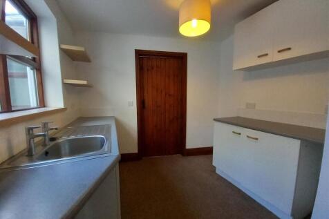 3 Torr Cotts Kitchen.jpg
