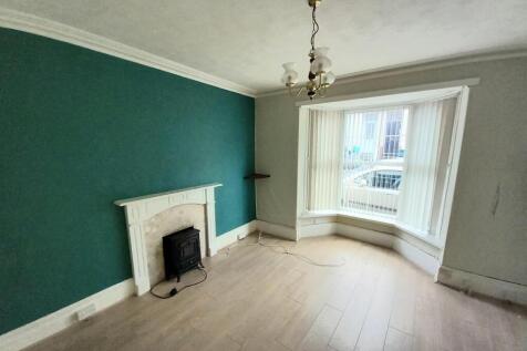 11 Brookfield Lounge.jpg