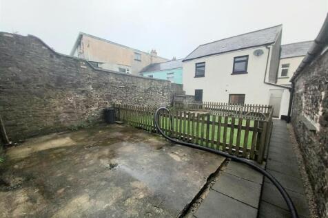 5 Calf Street Rear.jpg