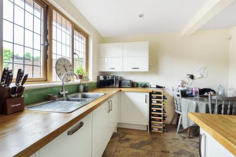 Kitchen.jpg