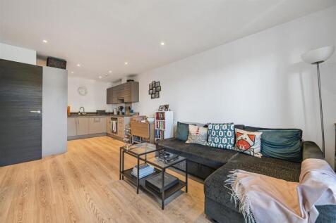 Kitchen Living Room.jpg