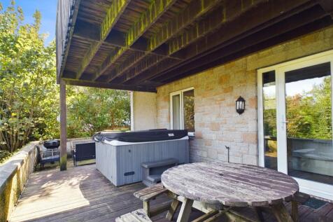 Terrace &amp; Hot Tub