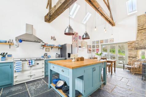 Vaulted Kitchen
