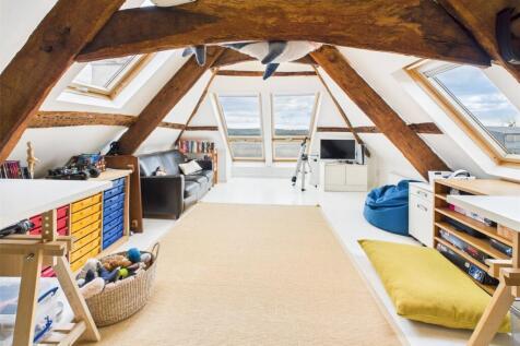 Penthouse Room