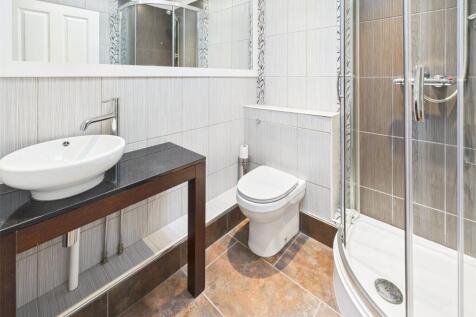 Annexe Shower Room