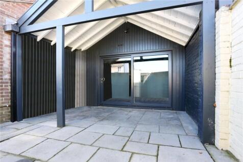 Parking/Studio
