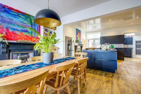 Open plan Dining / Kitchen