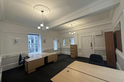 Suite 2-22 9D.jpg