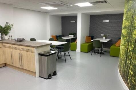 Communal Kitchen1.JPG