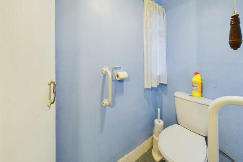 Separate wc