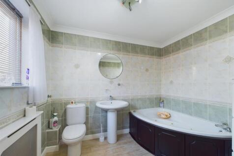 High Specification Bathroom
