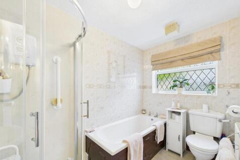Four Piece Suite Bathroom