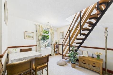 Study/ Dining Room