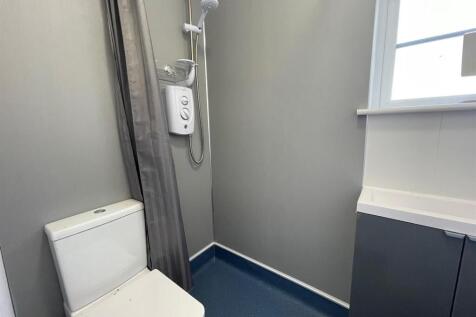 Annex Wet Room