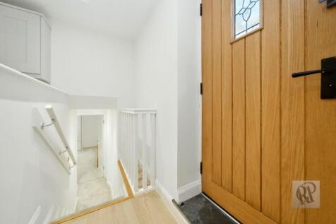 Split Level Stairs