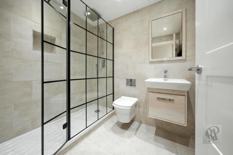 Shower Room 1