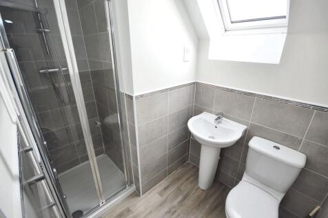 Bathroom/Wc and En Suite Shower Room/Wc