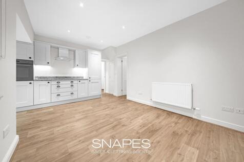 Family Dining Kitchen