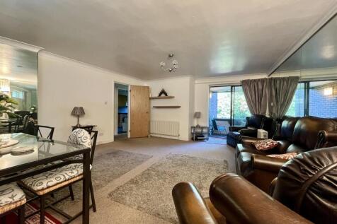 Spacious Living Room