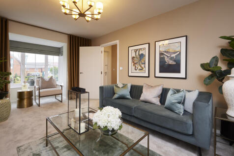 Radclyffe Green-WINSTER-LVR-003