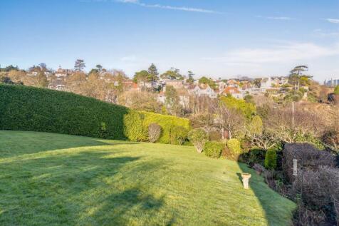 Communal gardens