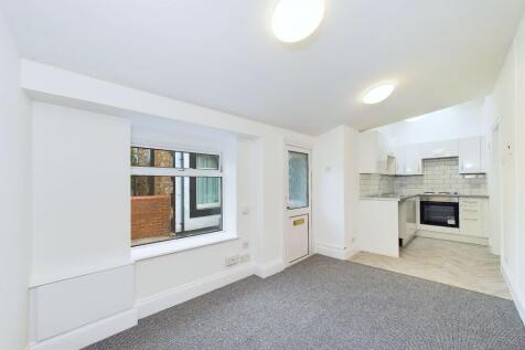 FLAT 4