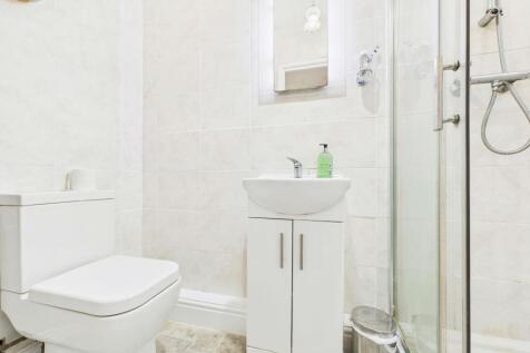 Owners¿ accom: bedroom 1 en-suite