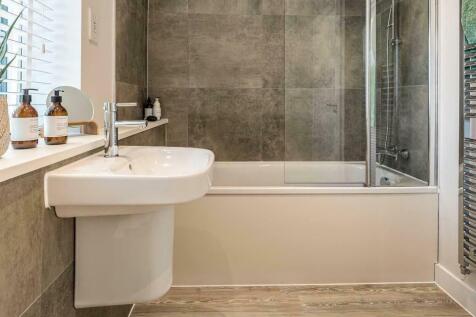 Similar Show Home