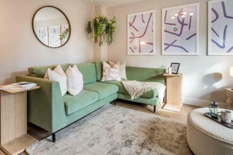 Similar Show Home