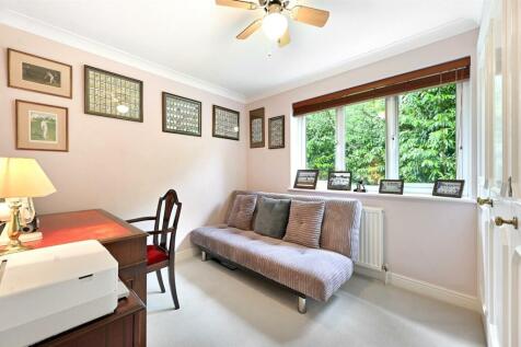 Bedroom 2.jpg