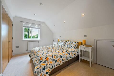 Master Bedroom.jpg
