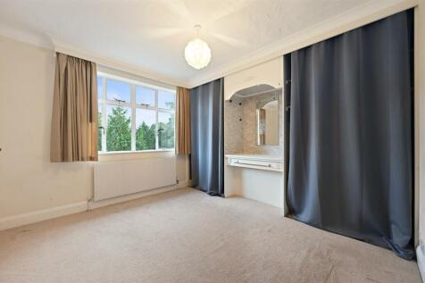 Bedroom 4.jpg