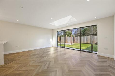 Family Room.jpg