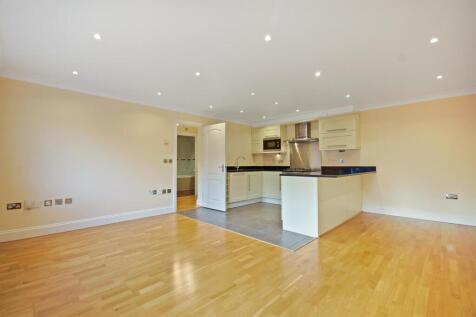 Lounge to Kitchen.jpg