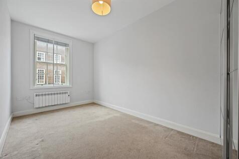 Bedroom.jpg