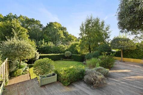 Decking (2).jpg