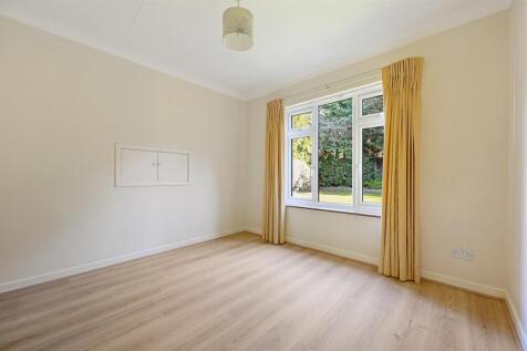 Dining Room.jpg