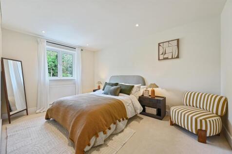 Bedroom 2.jpg