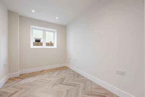 Snug - Office - Playroom.jpg