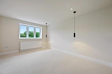 Master Bedroom.jpg