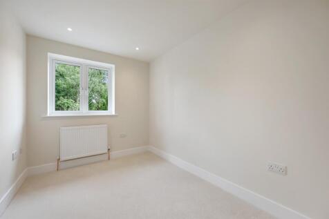 Bedroom 3.jpg