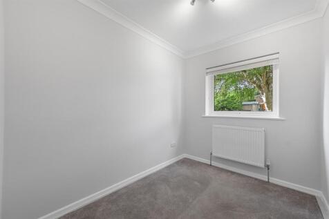 Bedroom 3.jpg