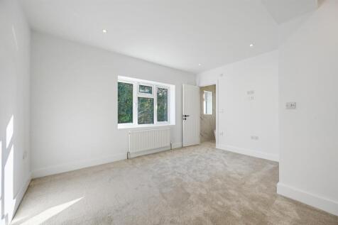 Master Bedroom.jpg