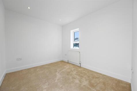 Bedroom 3.jpg