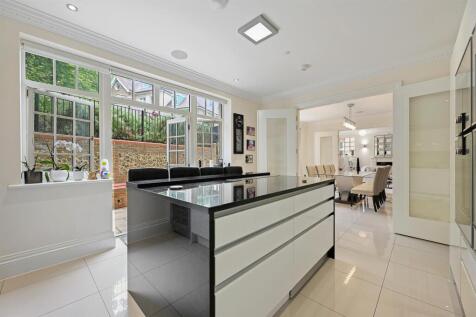 Kitchen (2)