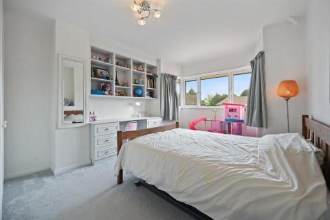 Bedroom 2.jpg